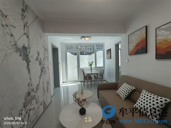 出售早市附近一樓帶院，證件齊全隨時(shí)過戶